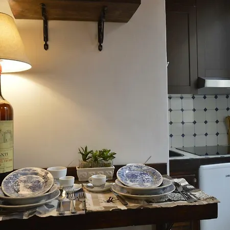 Nido De' Pitti Florence